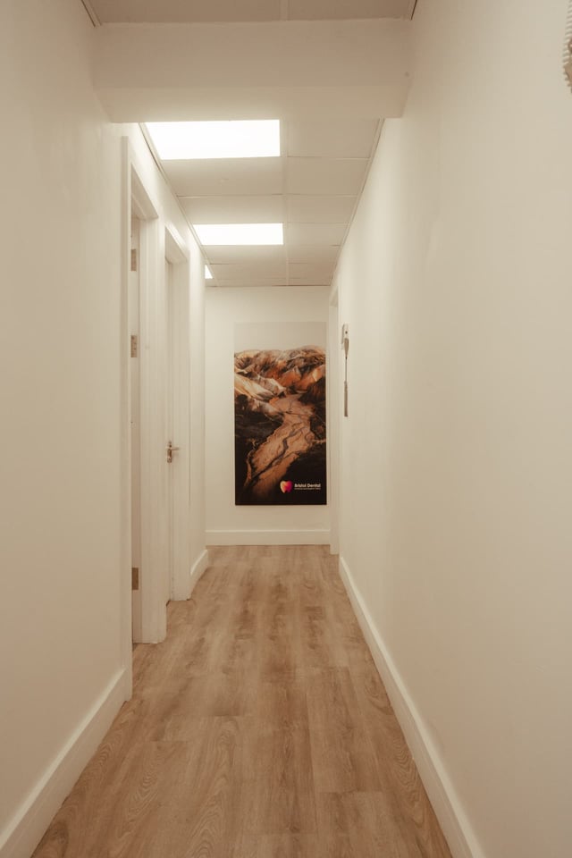 The corridor leading to the surgeries at BDSI Clinic, Bristol